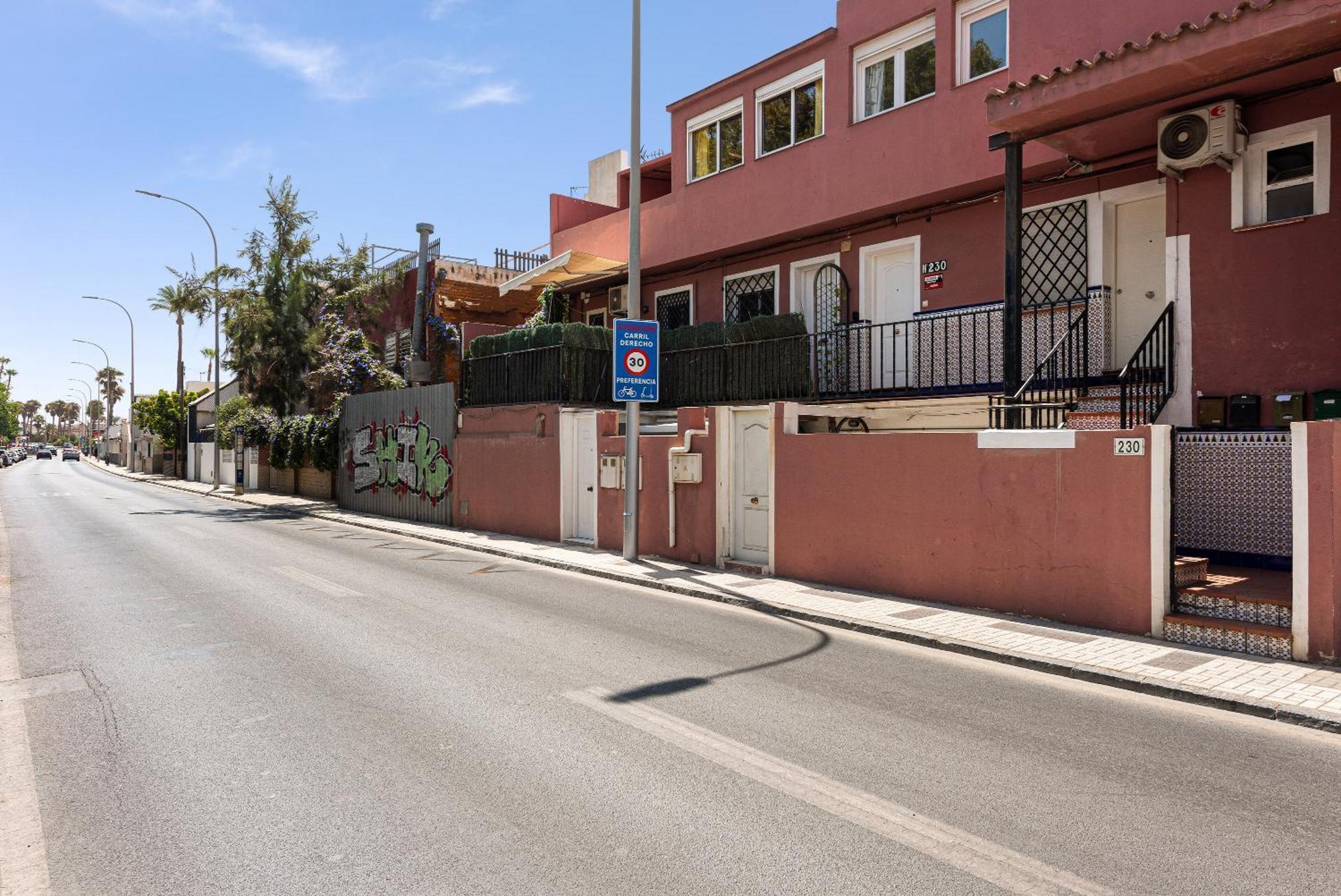 Beach Apartment In Malaga Exterior photo